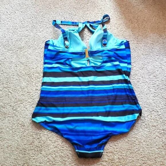City Chic blow Striped Cancun One Piece halter Swim suit plus size S 16 new!!! - Picture 6 of 9